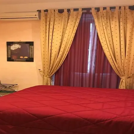 Отель Schilizzi 3*