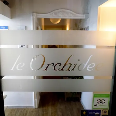 Le Orchidee נאפולי