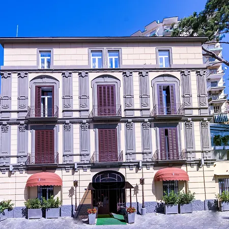 Hotel Elisio & 4*