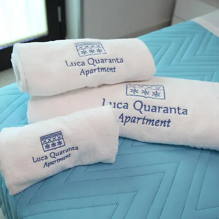 Luca Quaranta Casa vacanze Napoli