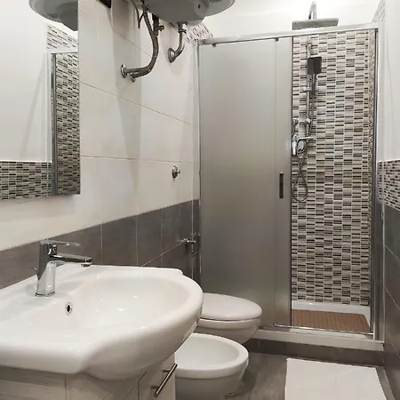 Apartment Addu Donn'anna Ai Spagnoli. Naples