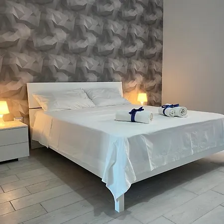 House Maria Capodichino Appartamento Napoli