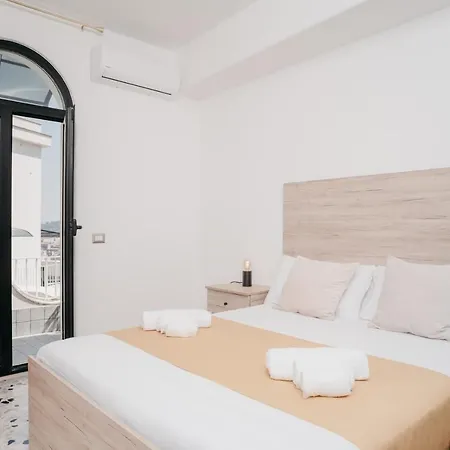 Il Cortile By Vista Napoli Aparthotel Naples