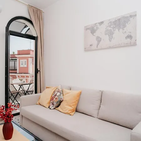 Il Cortile By Vista Napoli Aparthotel
