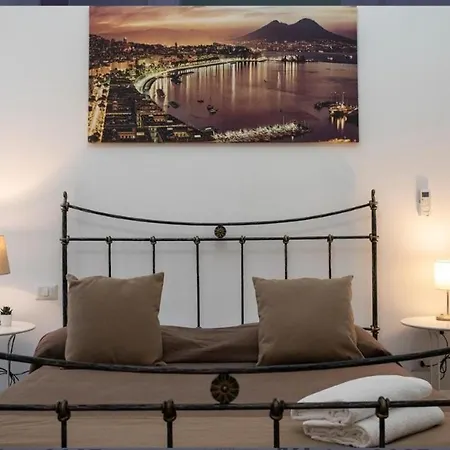 Bed & Breakfast Spaccanapoli Duomo Naples
