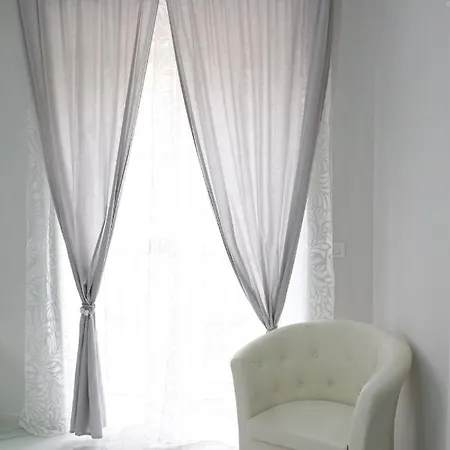Hilton Nocleg ze śniadaniem *