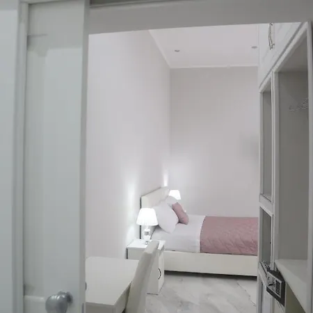 Nocleg ze śniadaniem Hilton Neapol