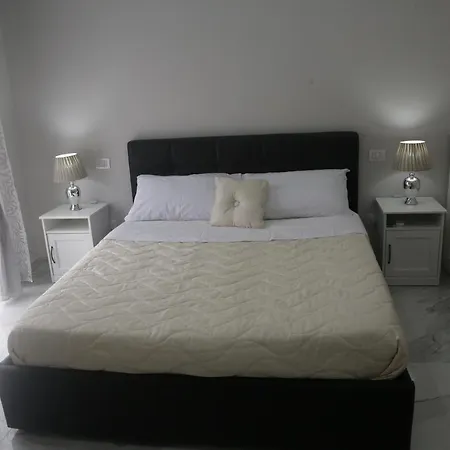 Hilton Bed & Breakfast Naples