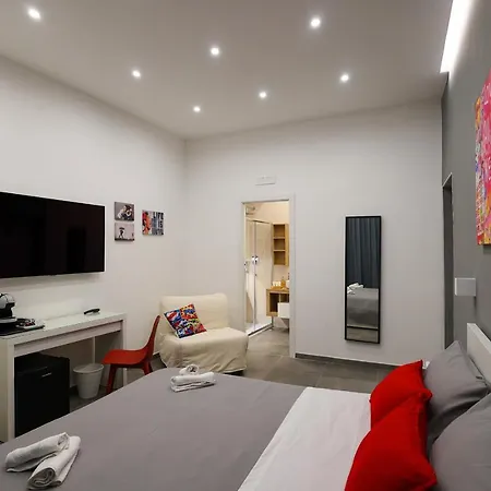 Napolitan Pop House Bed & Breakfast