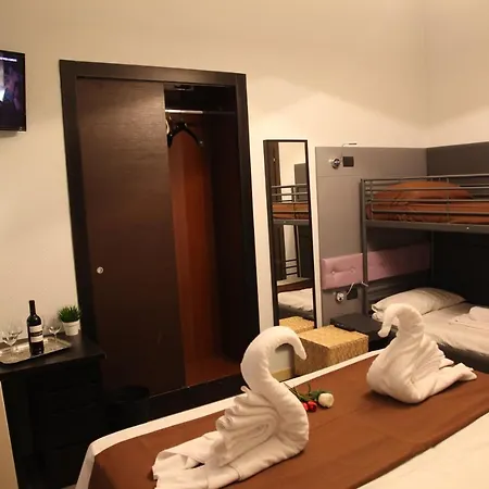 Sleep In Naples Bed & Breakfast *