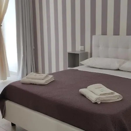 Rosaroll Homes Bed & Breakfast