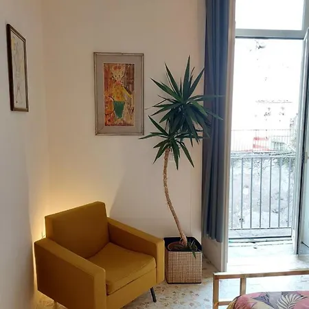 Palazzo Carafa Di Montorio