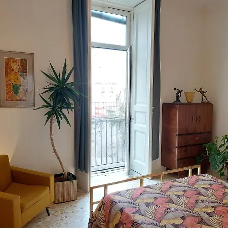 Bed & Breakfast Palazzo Carafa Di Montorio