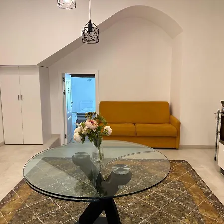 Dal Console - Piazza Bellini - Apartment *