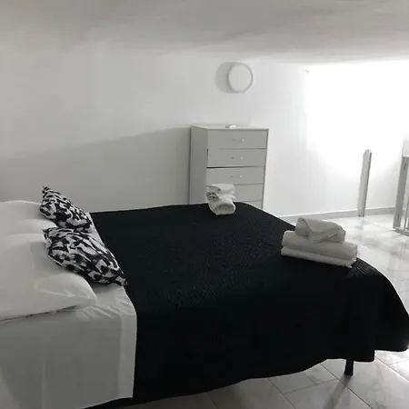 Apartment Casetta Bianca *