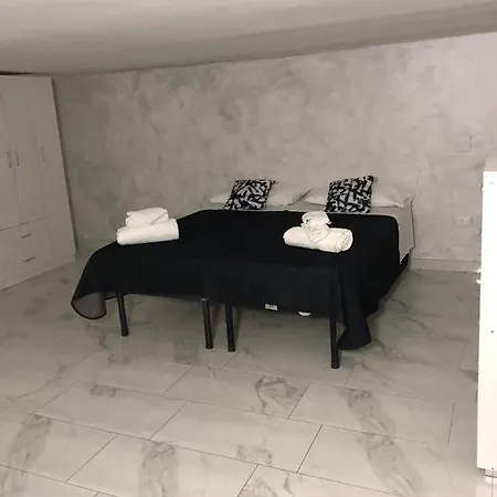 Casetta Bianca Apartment *