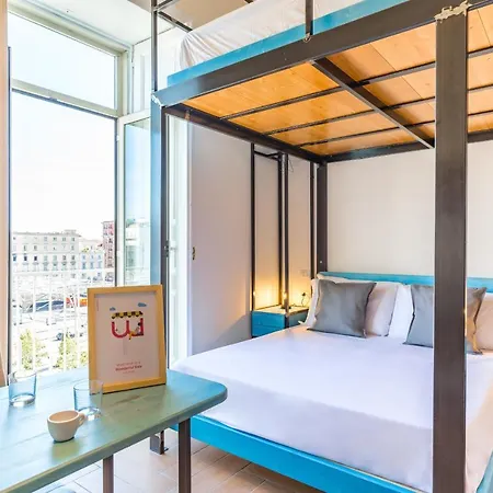 Central Station Housing By Wonderful Italy * Napoli