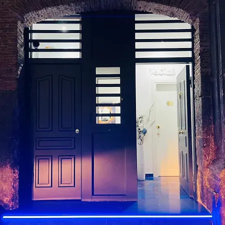 Mary's Apartment Naples