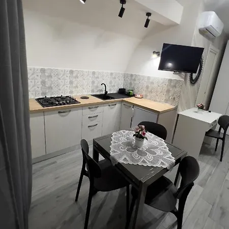 Affittacamere La Casa Della Nonna - Quartierispagnoli Napoli