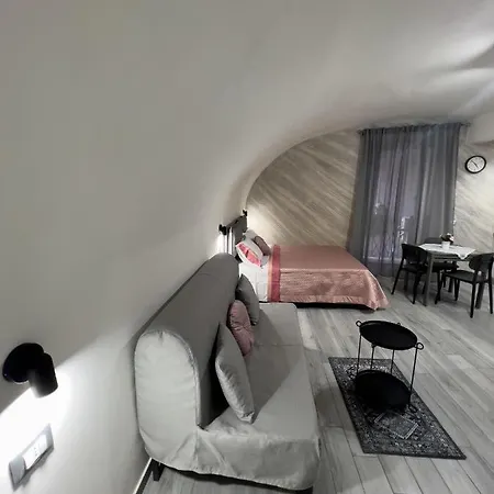 La Casa Della Nonna - Quartierispagnoli Affittacamere Napoli