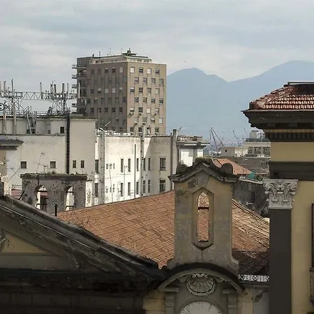 Fiorentini21 Νάπολη