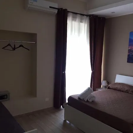 B&B 비앤비 메트로폴리탄 나폴리