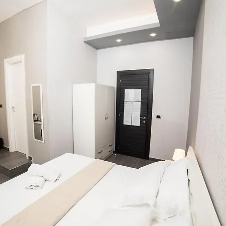 B&B 비앤비 메트로폴리탄