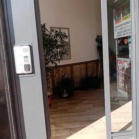 Nonna Pina Art Alojamento de Acomodação e Pequeno-almoço 3*