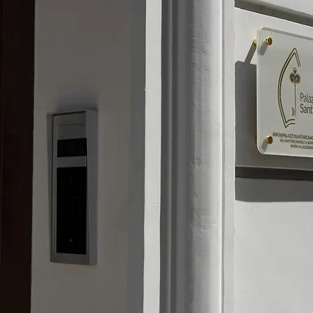 Palazzo Sant'arcangelo Guest house Naples