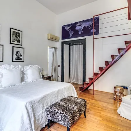 Residenza San Teodoro Chiaia Dimora Storica *