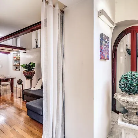 Residenza San Teodoro Chiaia Dimora Storica Appartamento