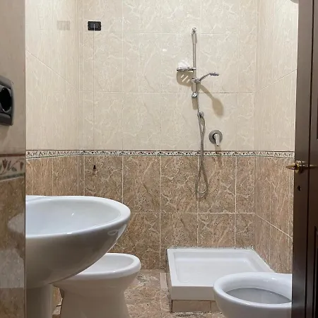 Mignon Hotel *