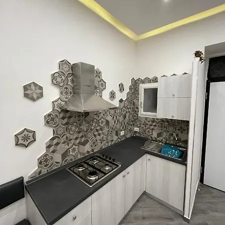 Isabel Apartment
