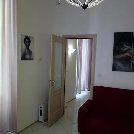 La Passione Italiana Naples