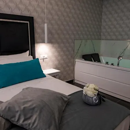 Sole Luxury Bed & Breakfast