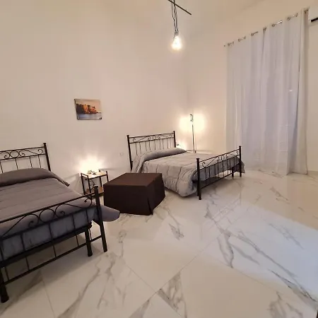 Lumacors House * Naples
