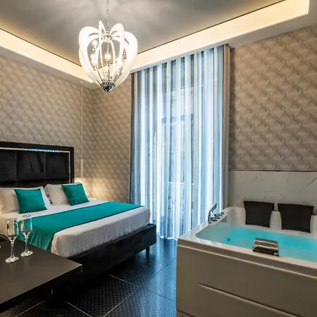 Sole Luxury Naples