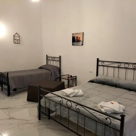 Lumacors House Bed & Breakfast Naples