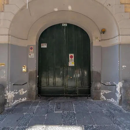 Bausan 11 Naples