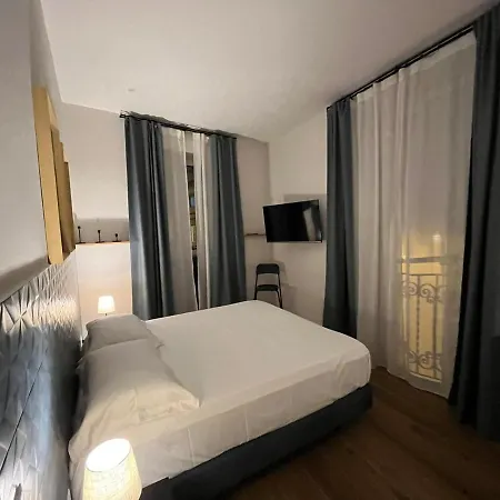 'a Vacanzella Centro Storico Apartment *