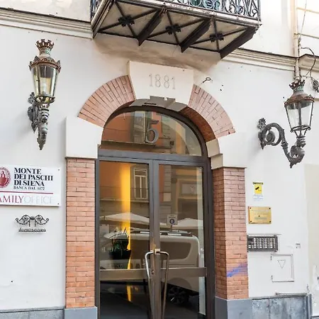Flower Luxury Affittacamere Napoli