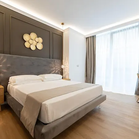 Toledo Relais - Naples