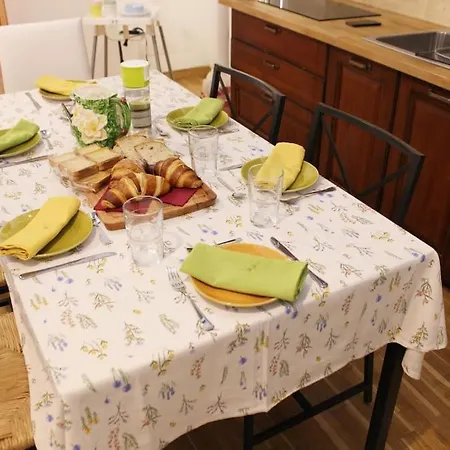 Easy Duomo Apartment *