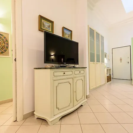 Apartment Jfk Mergellina Naples
