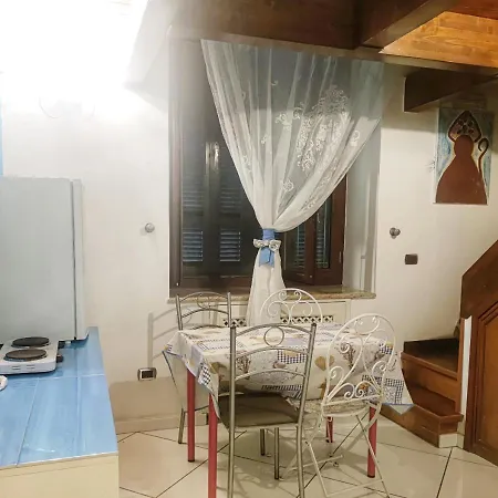 Santa Mariahouse 202