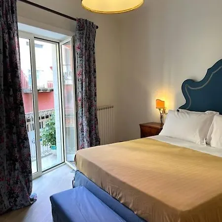 Apartment La Di Angela Naples