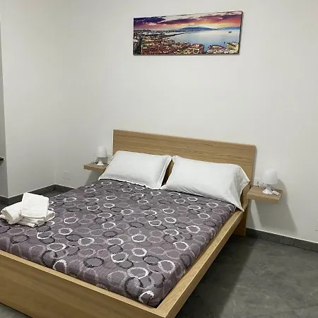 Suite Home * Naples