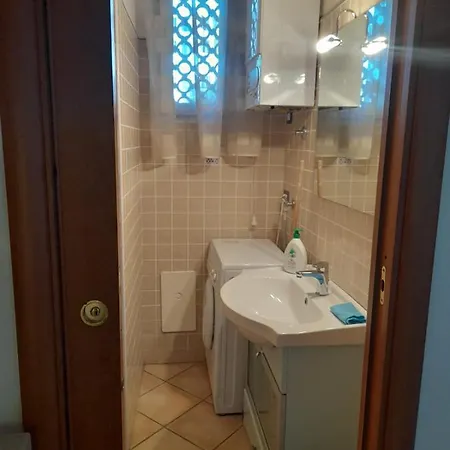 La Posillipina Apartment *