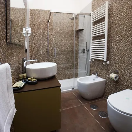 Bed & Breakfast Sciuscia Beb Spaccanapoli *