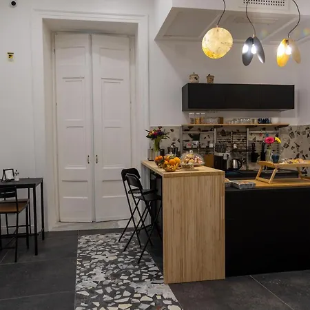 1811 Residenza Storica Bed & Breakfast *